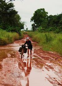 9.12 Pushing along the RN1 main road joining the Congo's two main cities (photo Z Kratky)